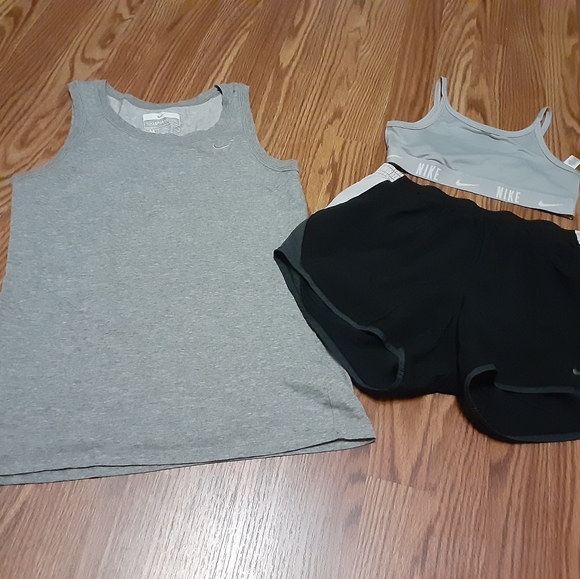 Nike Other - Womens nike lot